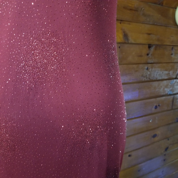 TATTOO BRAND VINTAGE LONG RED SPARKLY GOWN SIZE SMALL - Picture 10 of 16